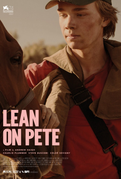 charley-es-pete-angol-kaland-drama-charlie-plummer-2017