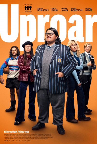 csetepate-uj-zelandi-drama-julian-dennison-rhys-darby-2023