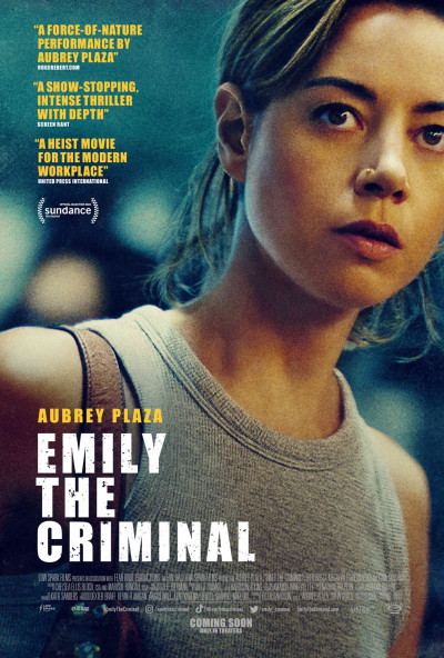 emily-es-a-bun-vilaga-amerikai-krimi-thriller-aubrey-plaza-theo-rossi-2022