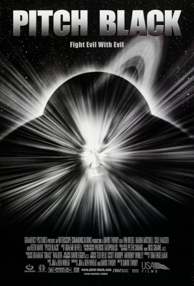 pitch-black-22-evente-a-sotetseg-2000