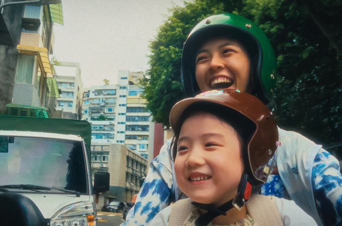 a-netflix-uj-filmje-teli-van-szivfacsaro-dramaval