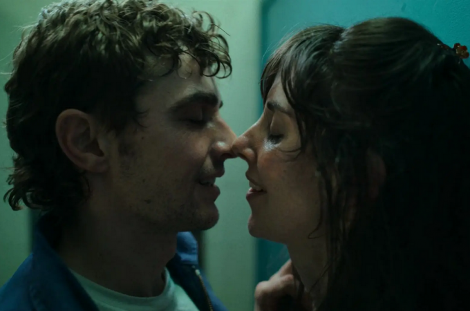 a-resz-nem-egesz-egyutt-together-kulterhu