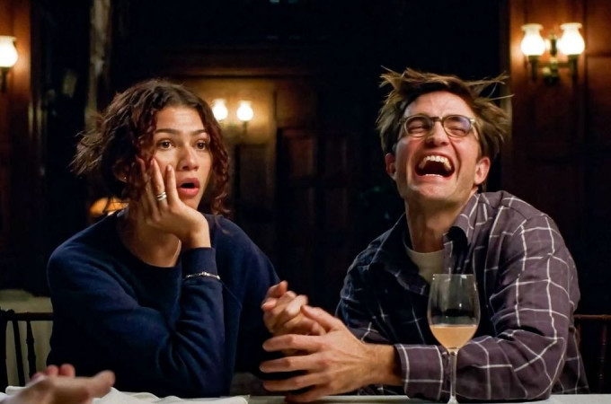 kesz-drama-zendaya-veres-eskuvoi-ruhaban-viszi