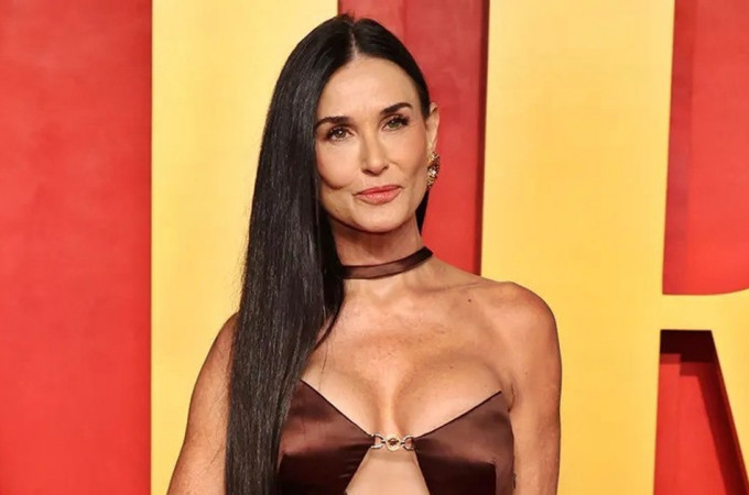 most-unnepli-63-szuletesnapjat-demi-moore-ime-8