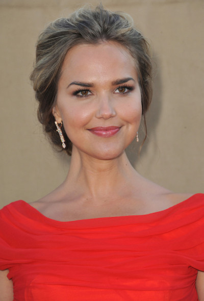 Arielle Kebbel