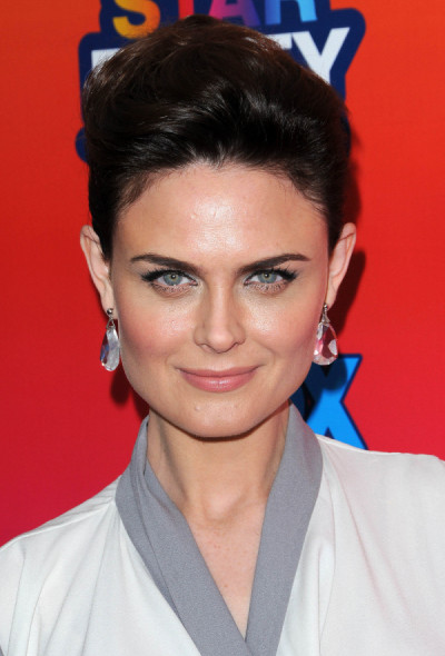 Emily Deschanel