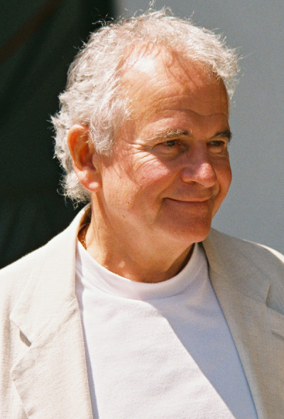 Ian Holm