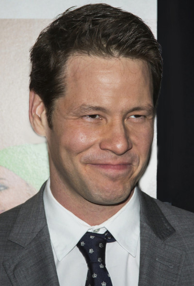 Ike Barinholtz