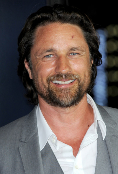 Martin Henderson