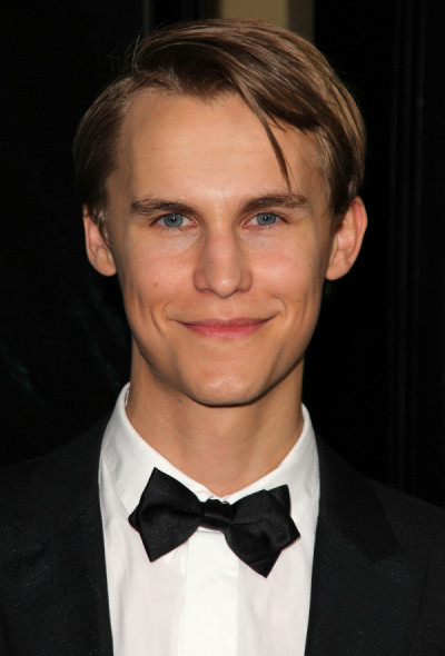 Rhys Wakefield