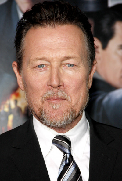 Robert Patrick