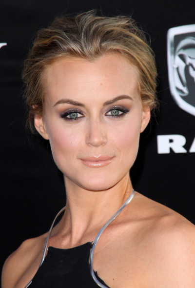 Taylor Schilling